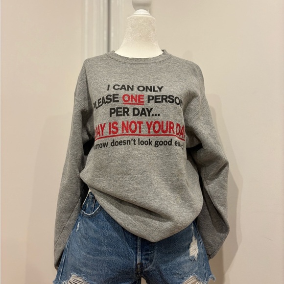1990’s VTG Gray Graphic Sweatshirt - Picture 1 of 3